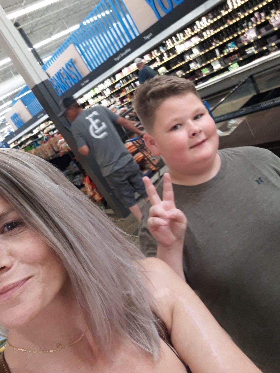 Sarah parish tweet media