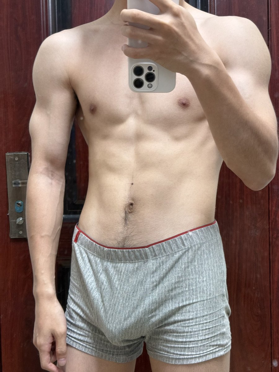 hamburger tweet media