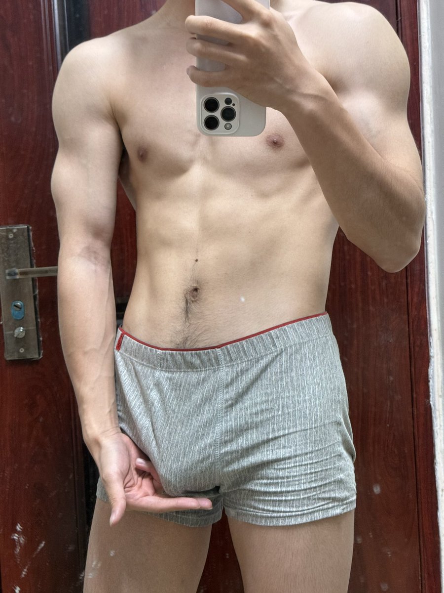 hamburger tweet media