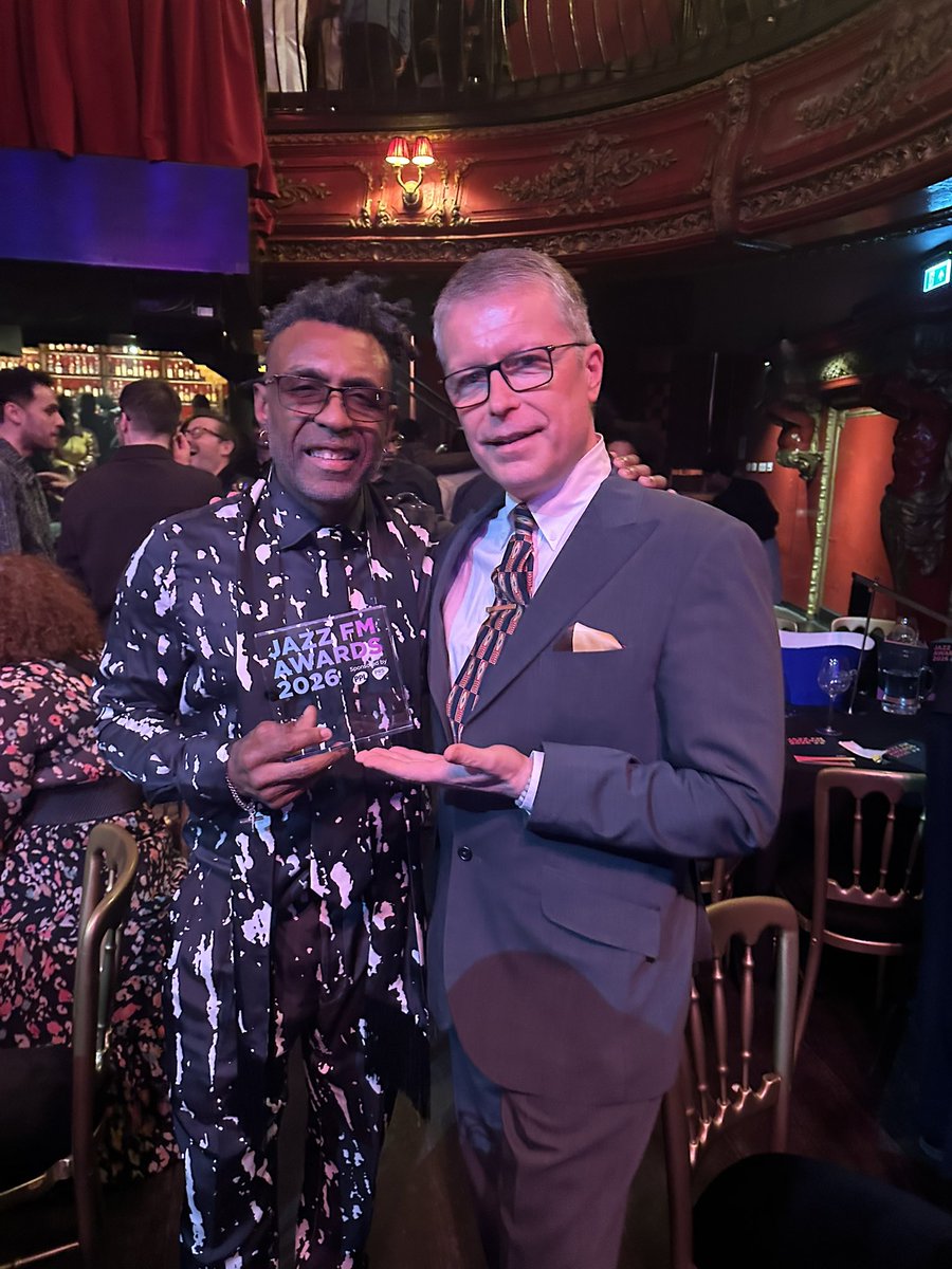 gregboraman's tweet photo. The Jazz FM Soul Act Of The Year winner Mr Omar Lyefook performs There's Much Love In The World. Congratulations big man! @omarlyefookMBE @imprssvcllctve  @bbemusic https://t.co/rd2ZuRwC39