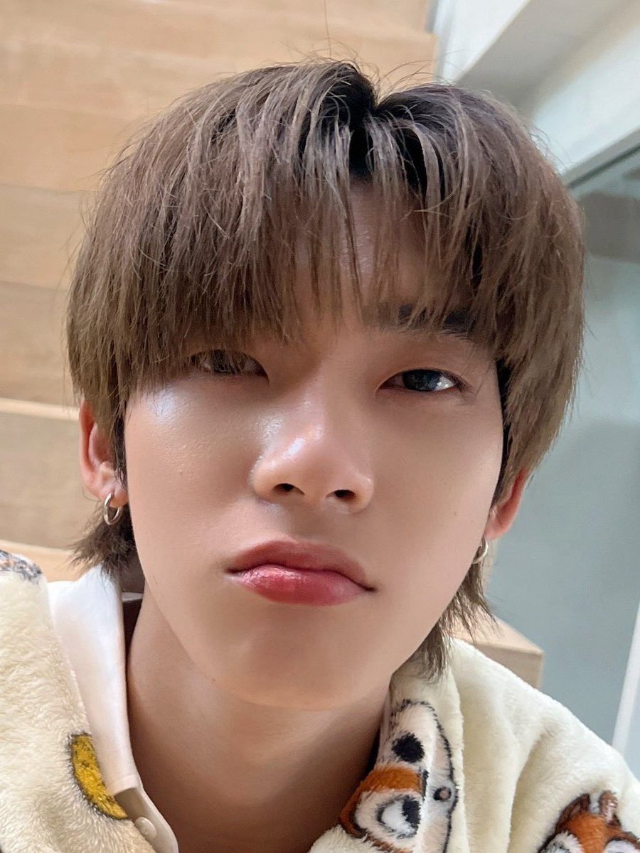 บู้ว 🐈‍⬛ ྀི tweet media