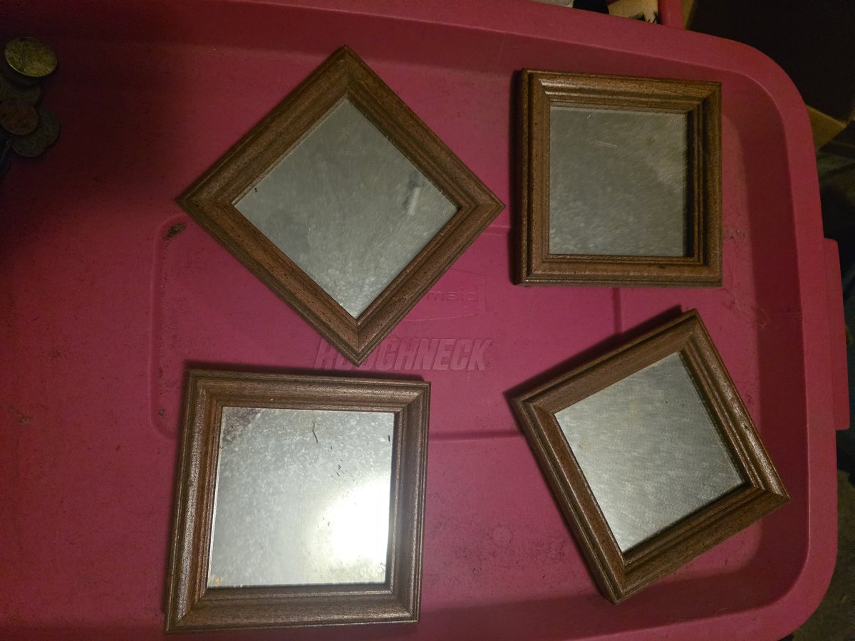 HeatherSnipes14's tweet photo. The official listing of the estate sale for Deborah Johns!!! April 18th 2026. From 8am- 2pm!!! Lots of free stuff. Bring your best offer!!! Early brid gets the worm. 307 N Grogg st Spring Lake NC 28390 https://t.co/vft7LpLOoC