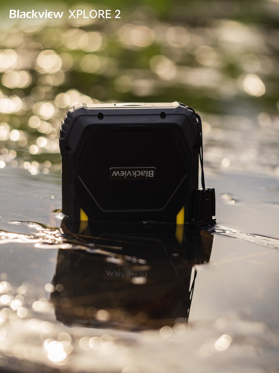 BlackviewPhone's tweet image. Not all heroes wear capes… some just survive underwater 😎📱
Blackview XPLORE 2 is just chilling like it's a spa day 💦
#Blackview #XPLORE2
