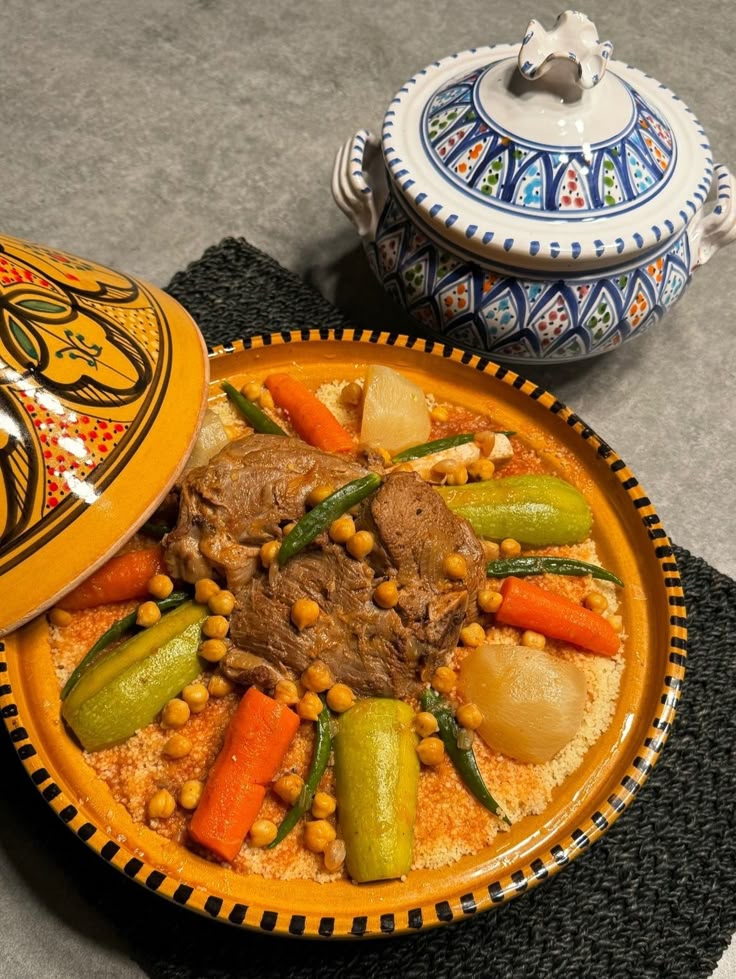 La numide 🇩🇿🏛️👑⚔️🐎🛡️🌄🗿 tweet media