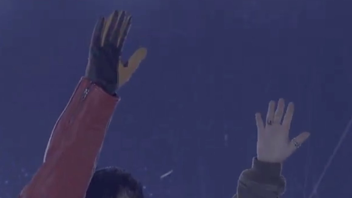 the size difference 💔