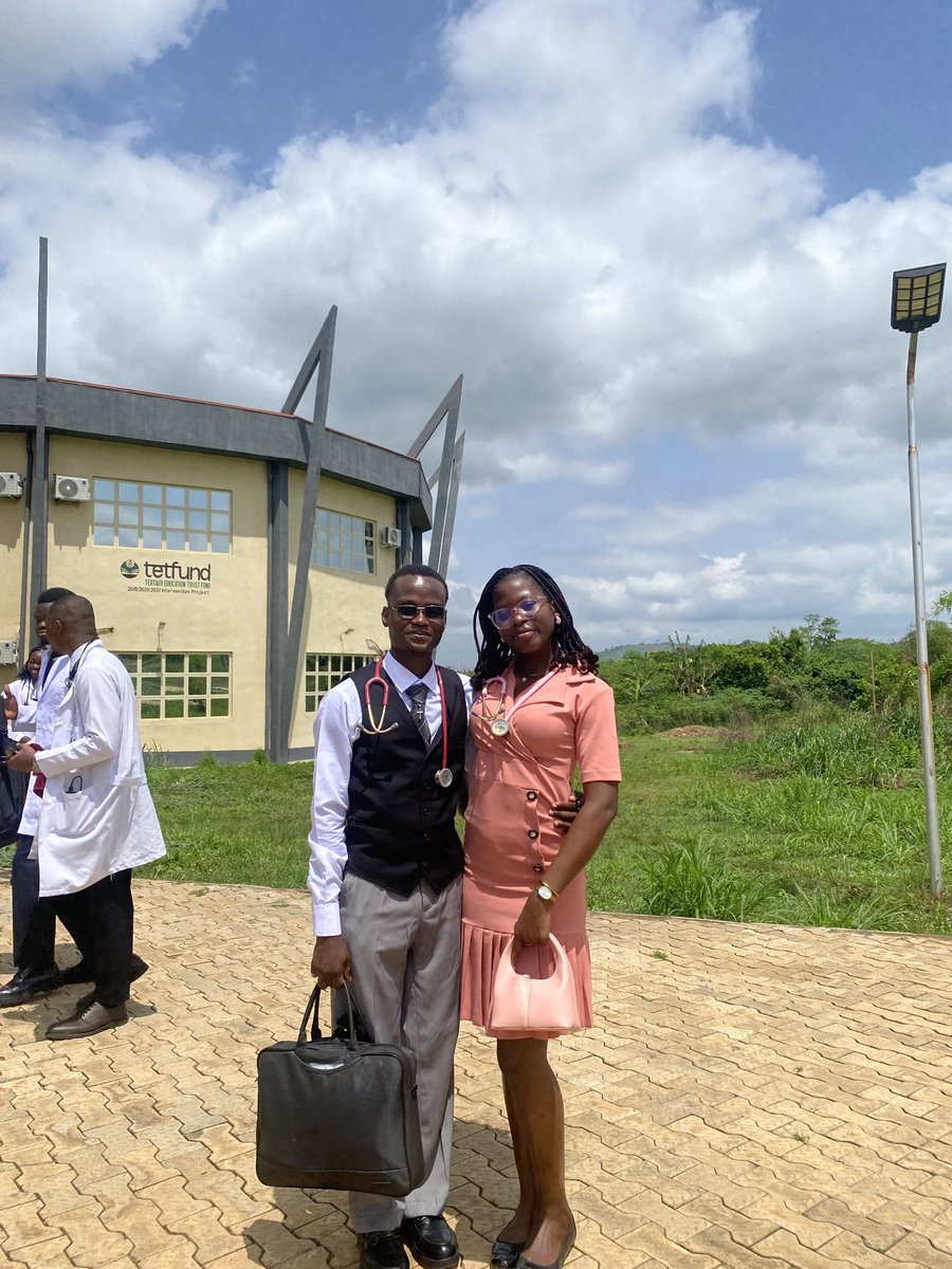 𝐚-𝐝𝐞-𝐦𝐨-𝐥𝐚🙎🏾‍♂️🪼 tweet media