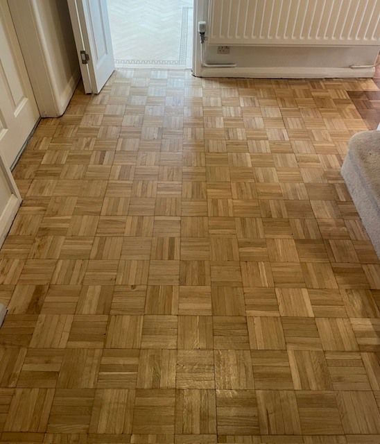 AnneBrookeBooks's tweet image. We're so pleased with our lovely new flooring - here are Before &amp;amp; After pics! 😍 

#homeproject