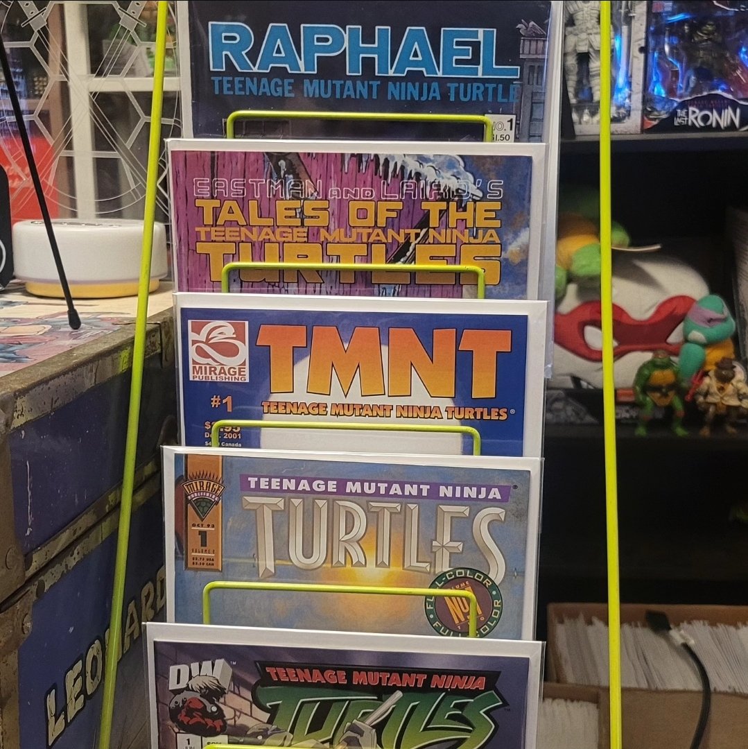 lookin4tmnt's tweet image. New inventory! We listed comics from almost every volume of #TMNT for Saturdays #WhatNot show! New slabs, keys, and more! Well also be doing random $1 starts &amp;amp; giveaways leading up to this years big #FCBD event! #tmntcomics #whatnotapp #tmntfan

Show link: whatnot.com/s/gA22j1vF