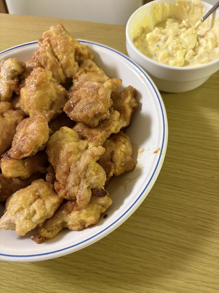 エツハシフラク tweet media