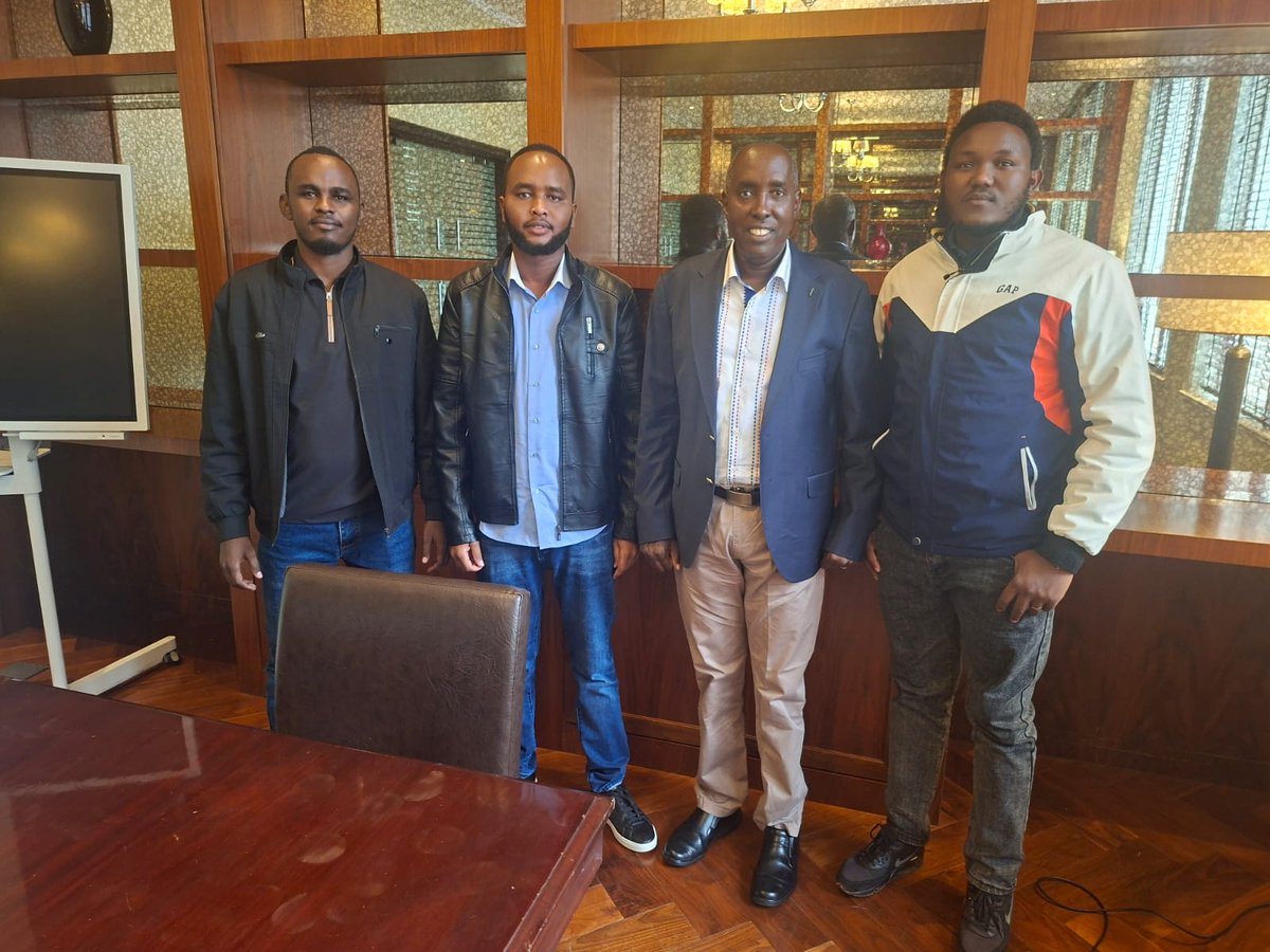 kalu_lepariyo's tweet photo. This morning, alongside other young people i met Kajiado Governor and Maa Nation Spokesperson HE Joseph Ole Lenku @joelenku in Nairobi. We discussed key issues affecting the unity, growth and transformation of Maa Nation, as well as current political landscape in the country https://t.co/iGP6gQaRtK