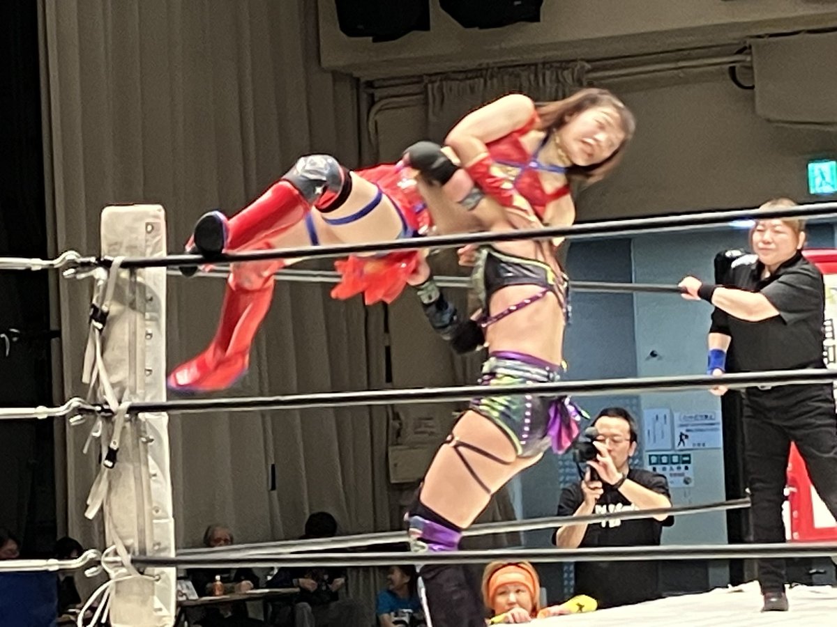 SEAdLINNNG「JUMP UP！2026」第4試合。光芽ミリア 対 朱里。朱里選手の勝ち。朱雀かな？　#SEAdLINNNG