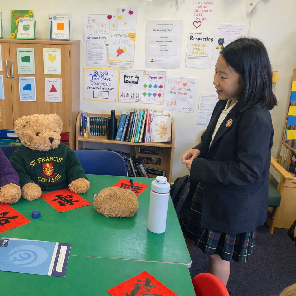 sfc_boarding's tweet photo. A massive well done to three of our fantastic boarders who delivered a brilliant group lesson to a Year 6 class starting their topic on China.
Our students introduced where China is in the world, shared famous landmarks and cities, taught key Chinese phrases, and calligraphy. https://t.co/21h35BF7BC