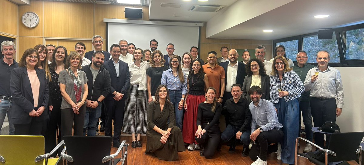ESADEgov tweet media