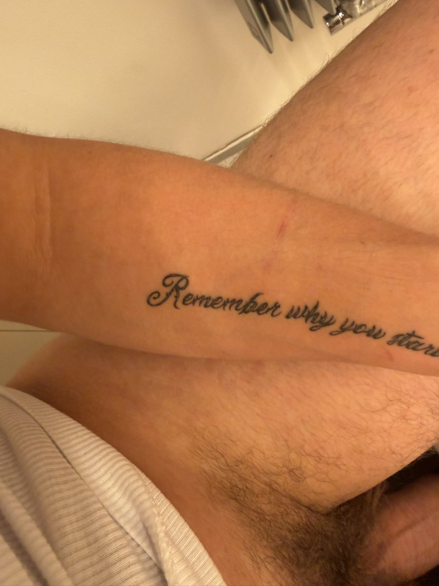 julien_savage tweet media