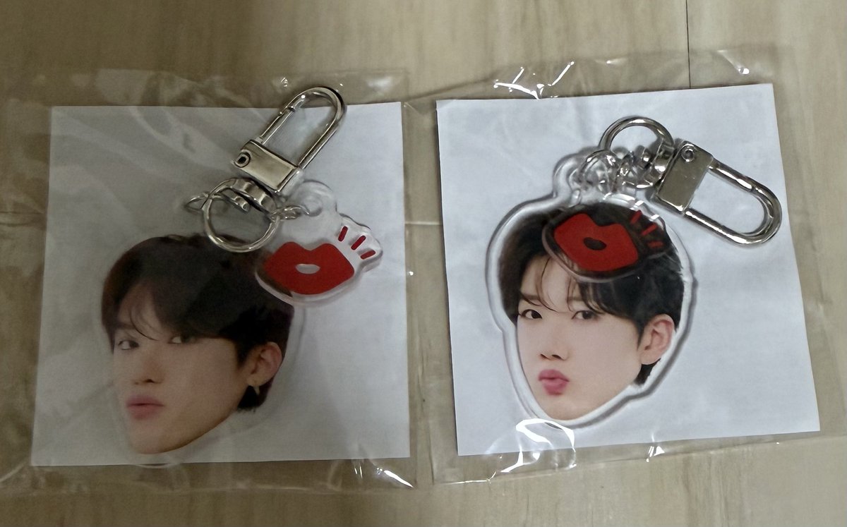 取引垢 tweet media