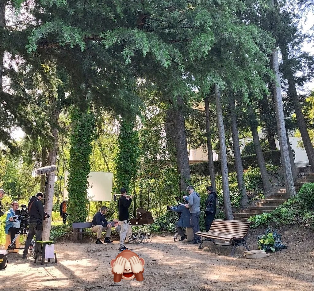 mafin_arg's tweet image. #Backstage x 3 

1) HOY Encuentro #Began ! Ellos no se rinden y en qué lugar 🤣

2) Ayer Damian en camarines DEJEN DE MATARLO.

3) B. Ayer grabó exteriores ... se viene! 

#SueñosDeLibertad