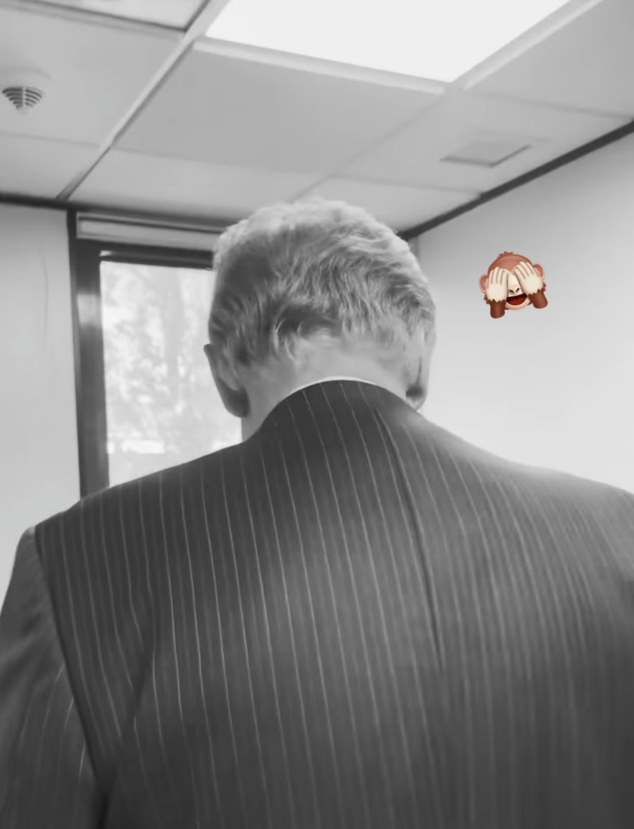 mafin_arg's tweet image. #Backstage x 3 

1) HOY Encuentro #Began ! Ellos no se rinden y en qué lugar 🤣

2) Ayer Damian en camarines DEJEN DE MATARLO.

3) B. Ayer grabó exteriores ... se viene! 

#SueñosDeLibertad