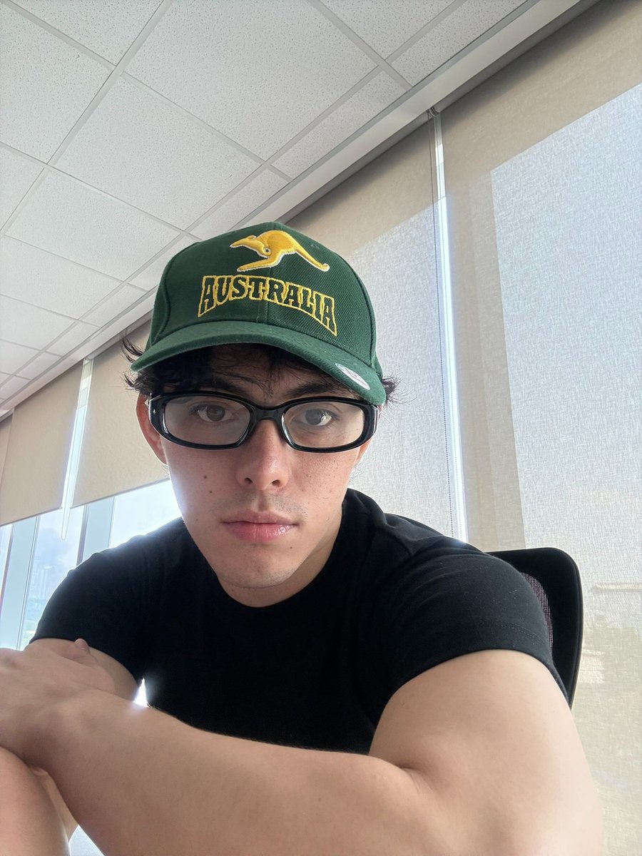 ivan tweet media