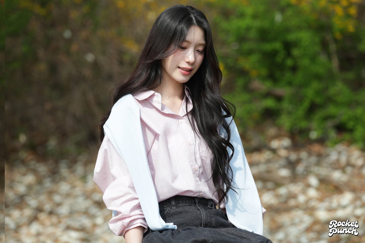 Rocket Punch(로켓펀치) tweet media