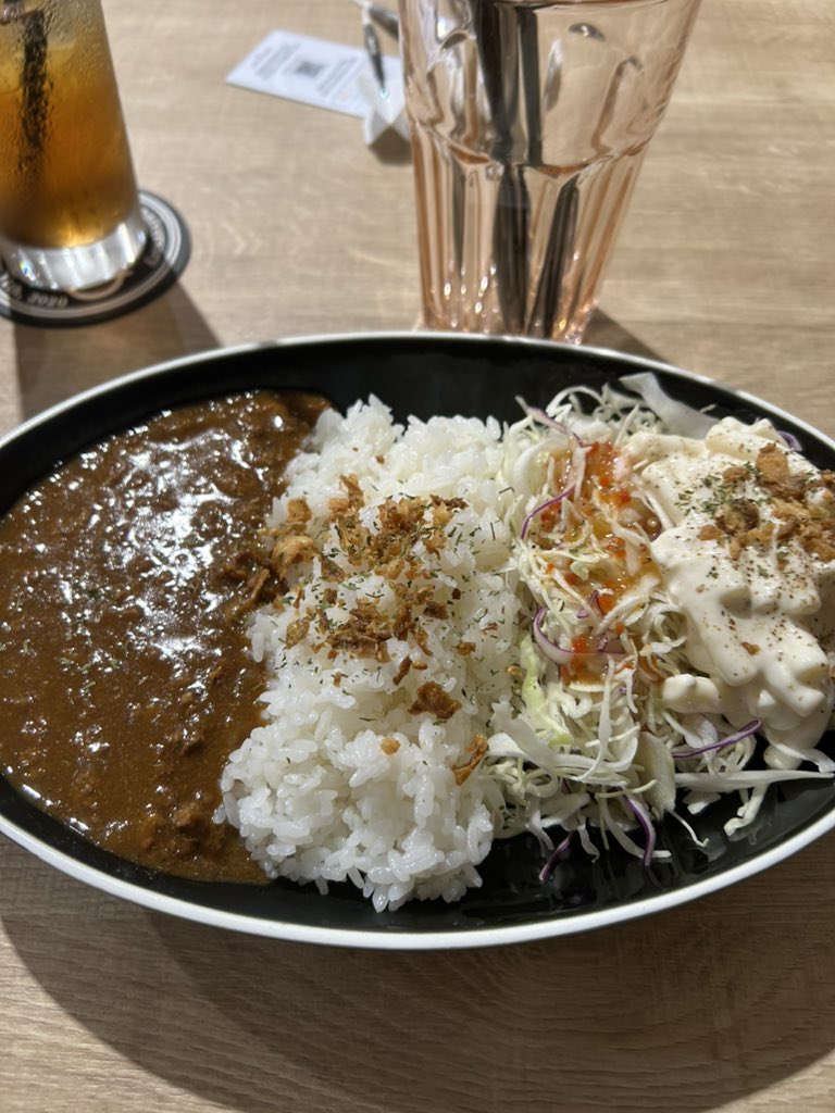 畠山 優子🐰ぱた tweet media