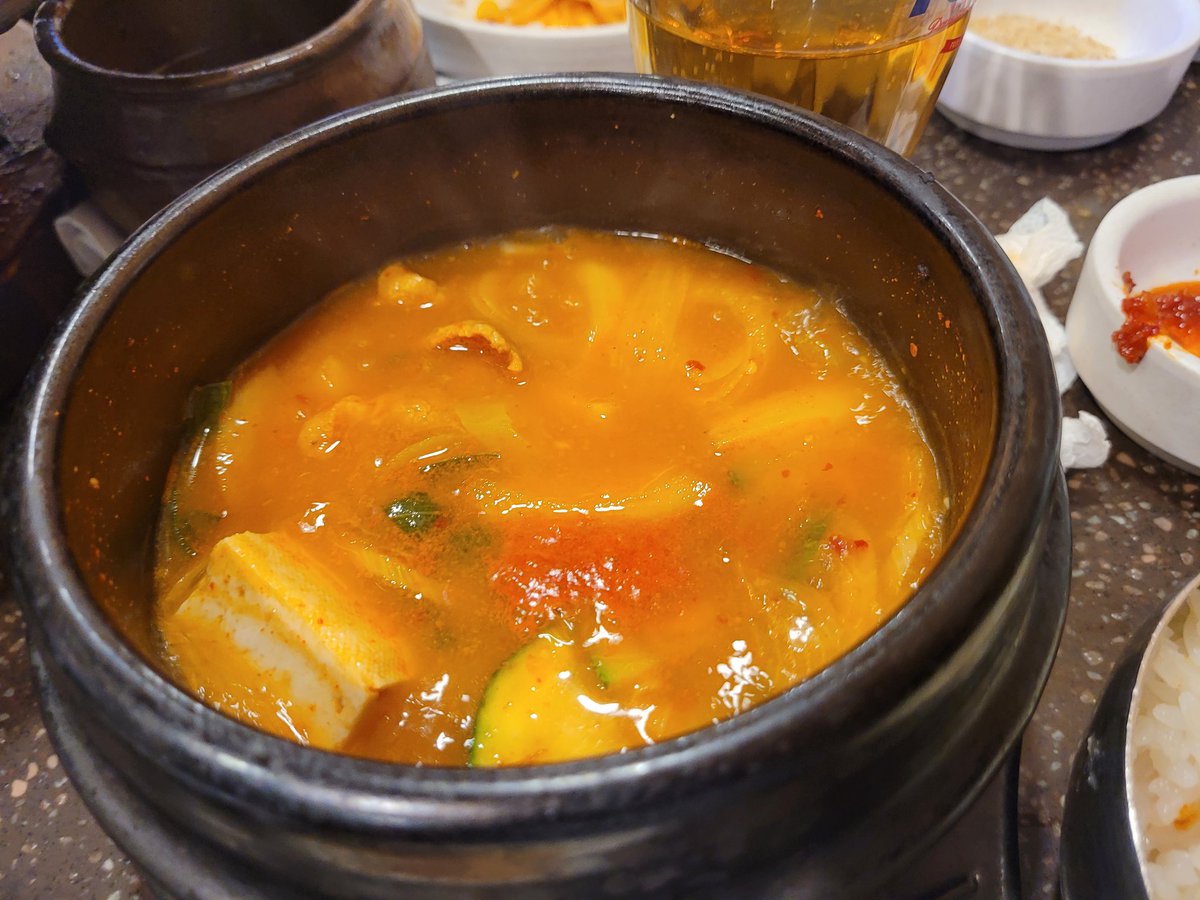 페라르/フェラーレ tweet media