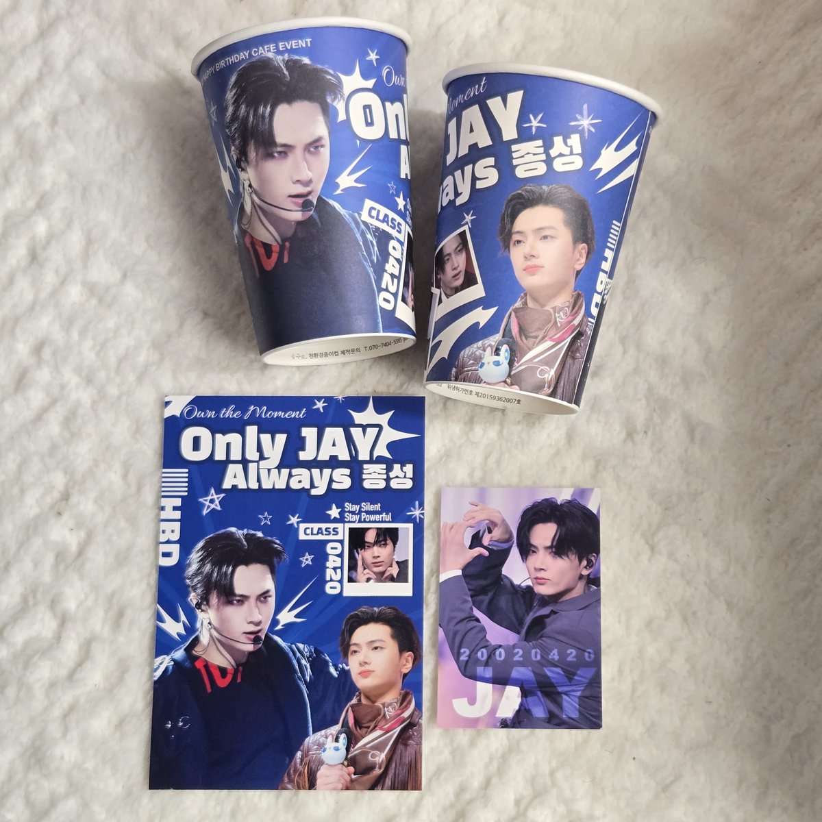 cafe ing tweet media