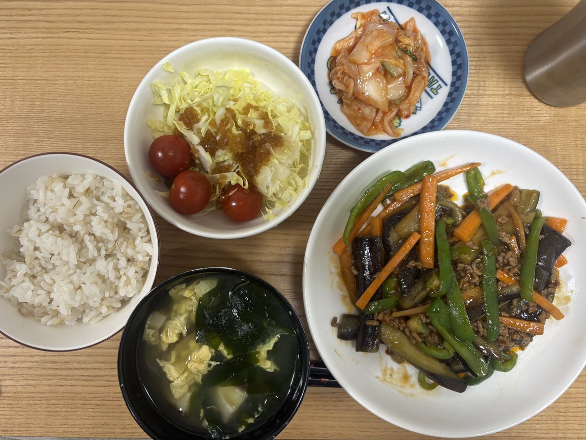 ✧*̣̩アデリー⋆̩☽⋆゜ tweet media