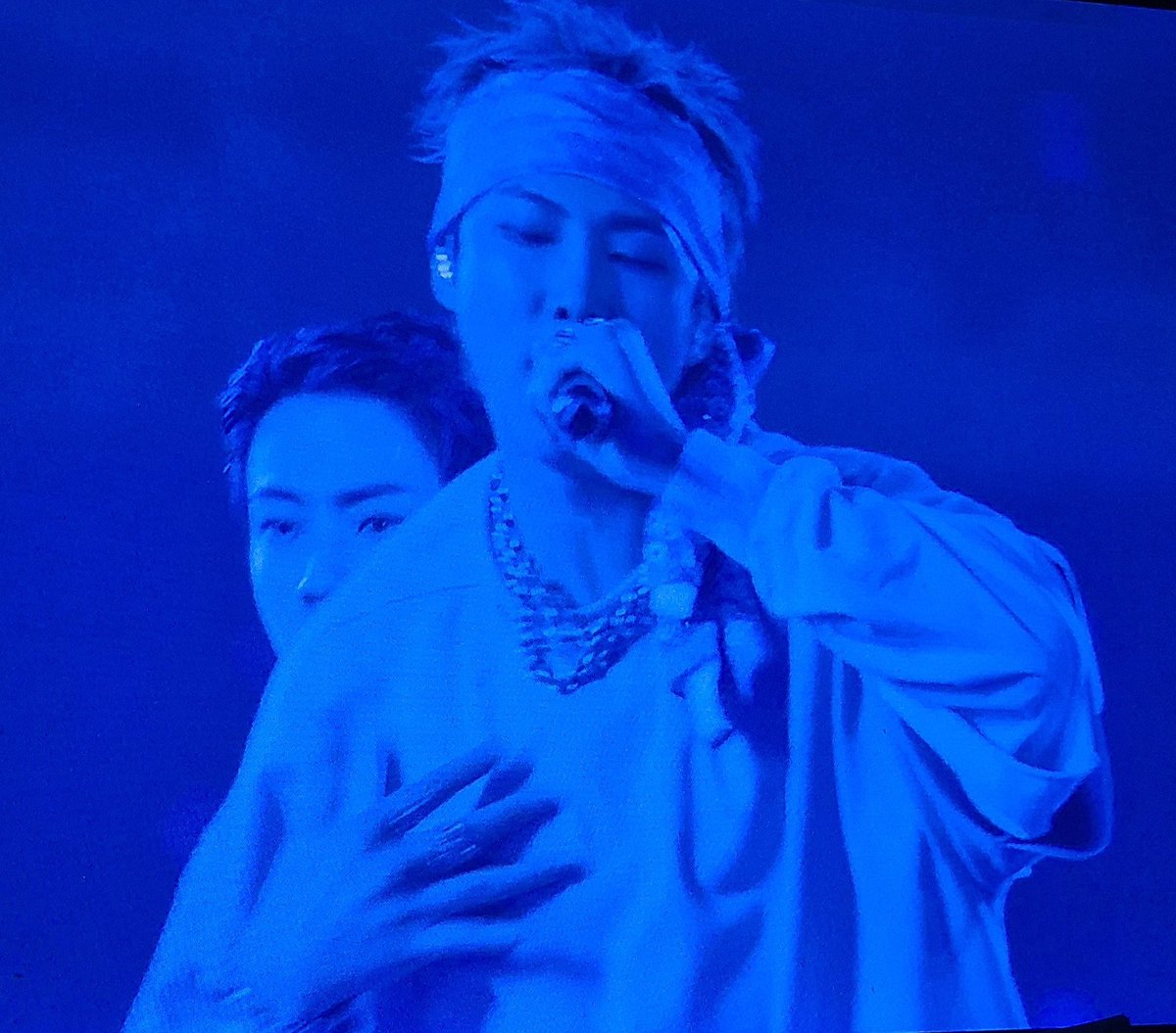 vjoonism's tweet photo. #DADAS. https://t.co/lwyPRzGz1i