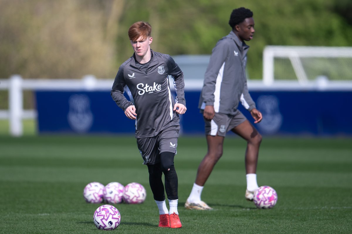 Everton Academy tweet media