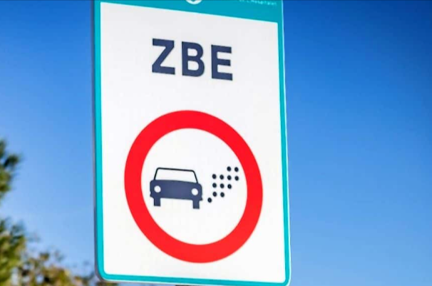 GipuzkoaGaur tweet media