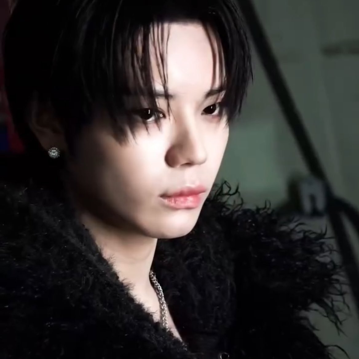 뉼른 아카이브 tweet media