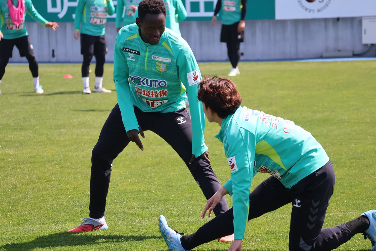 🟢⚪️ Training Photos📸 アウェイ山形戦まであと2日🔥 ホームでの