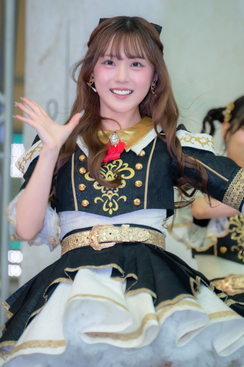 ちぇぶ （27←今年のライブ数） tweet media