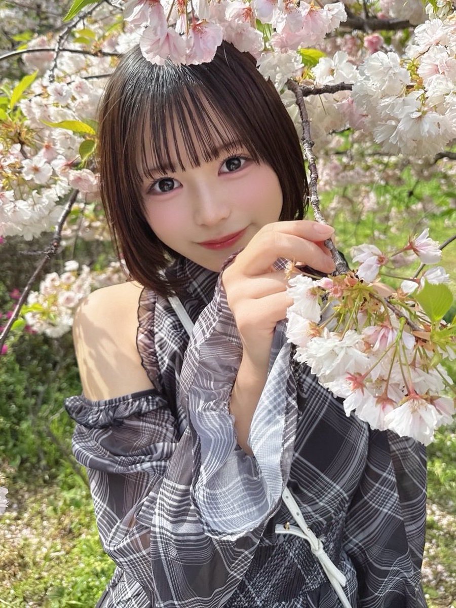 なまえ ねむ tweet media