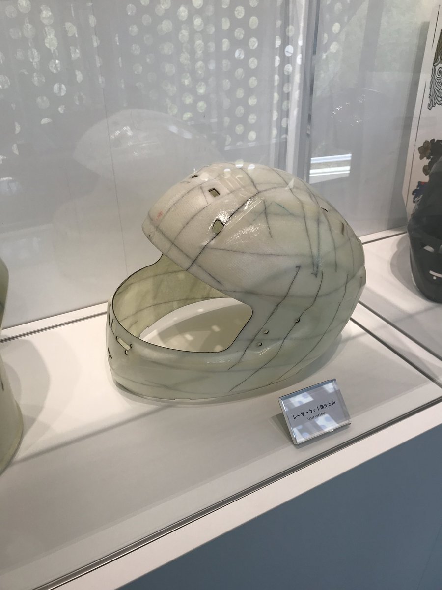 kakeruokunuki31's tweet image. 本日オープンしたSHOEI HELMET PARKに行ってきました！
⁡実際に製造工程の動画を見て、改めて自分が使っているヘルメットの性能と信頼性の高さを実感しました。
⁡ピザもめちゃくちゃ美味しかったです😋⁡
⁡⁡バイクに乗る方なら、ぜひ1度体感してみてください！！⁡
#SHOEI #SHOEIHELMETPARK⁡