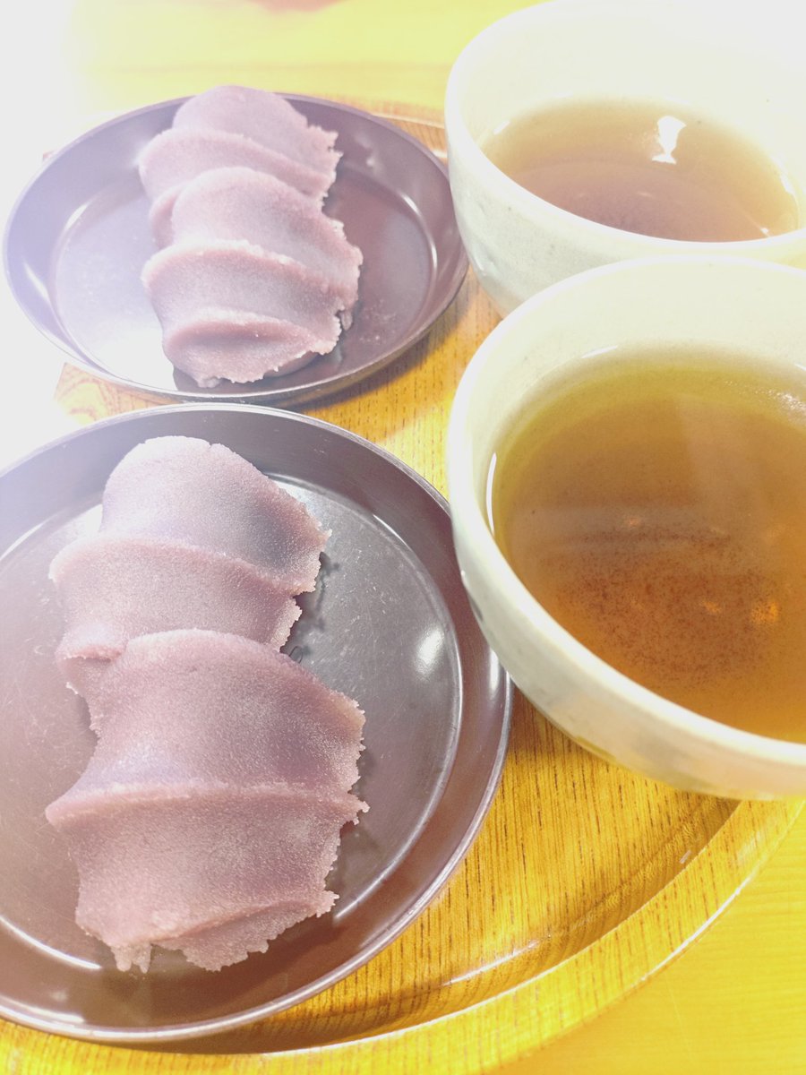 ari_tales's tweet photo. 赤福ができたてだともっちもちで良かった https://t.co/SLqNniSk3K
