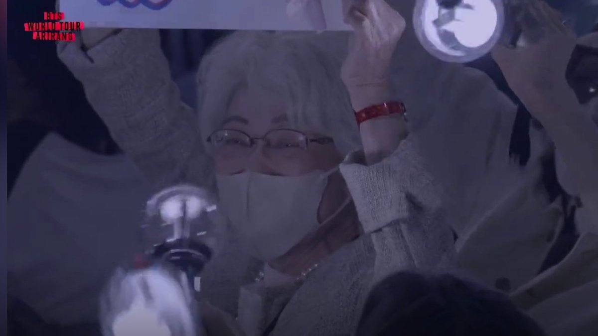 Arianna⁷ 🪭 BTS YEAR tweet media