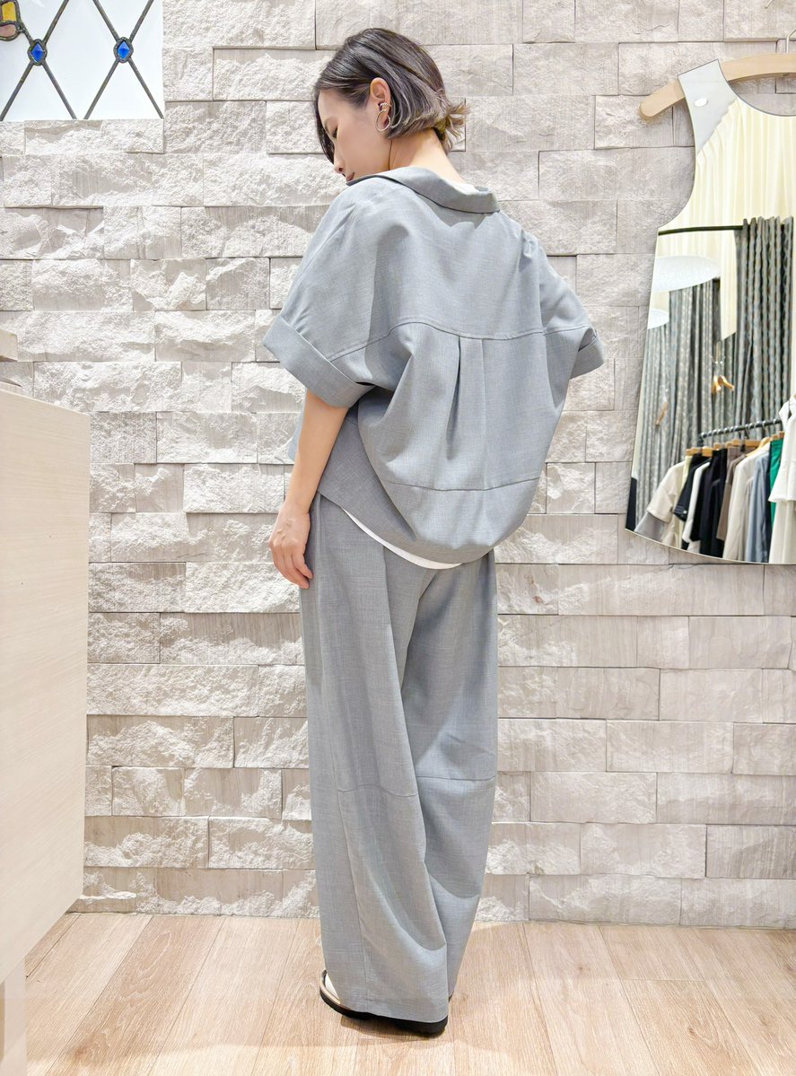 toraya111dep's tweet image. 本日もとびきり可愛いアイテムが多数入荷❣❣
薄手で涼しく、もちろん洗えてノンアイロンでOK!!
どんどん気温のあがるこれからの季節を、快適に乗り切りましょうね♫
#trois #blouse #jacket #pants #2026ss
111dep-toraya.com/blogs/staff-bl…