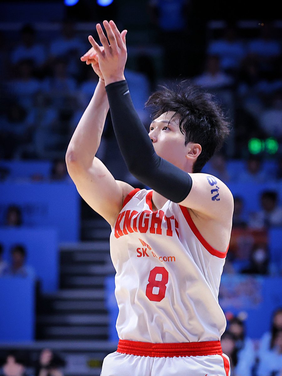 뚜 🎱🏀 tweet media