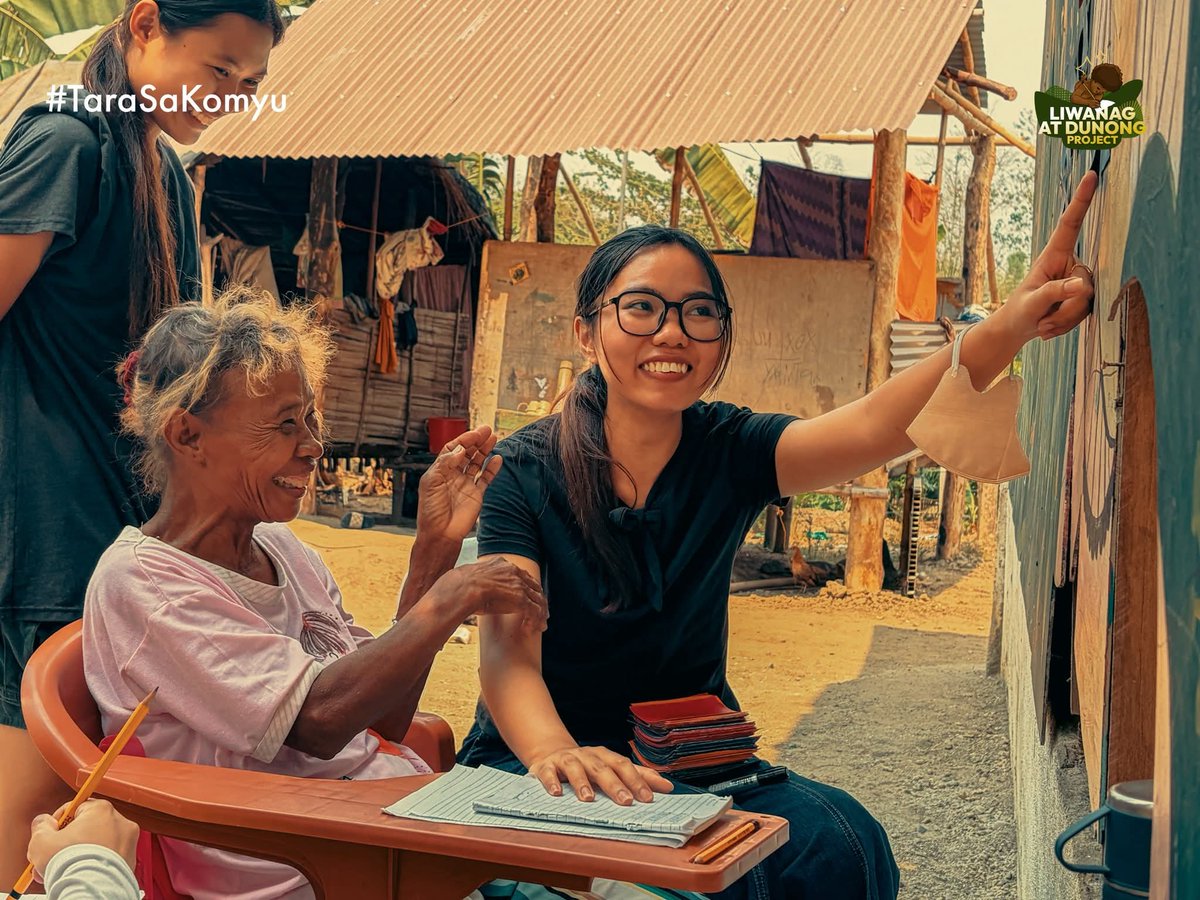 liwanagatdunong's tweet photo. Top 3 lessons from community literacy: sincerity builds trust, learning creates bonds, and true education empowers people to know their rights and stand for dignity. Message us to learn and join.
#EdukasyonParaSaLahat #KaunlaranParaSaLahat https://t.co/XGaQlJGDLF