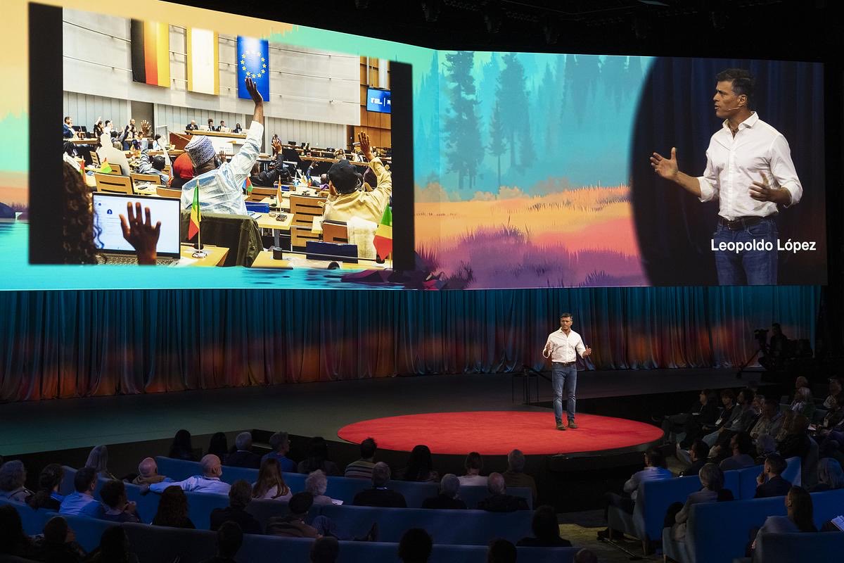 Leopoldo López tweet media