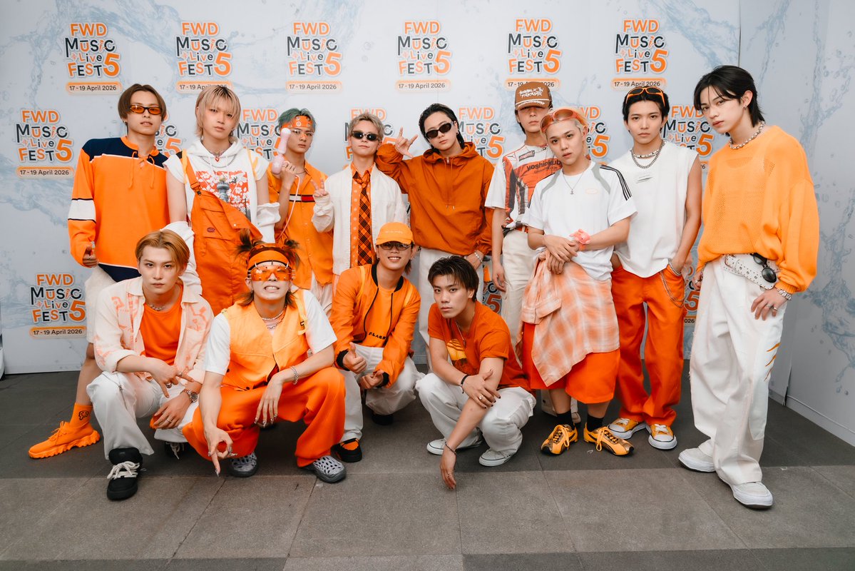 LIL LEAGUE tweet media