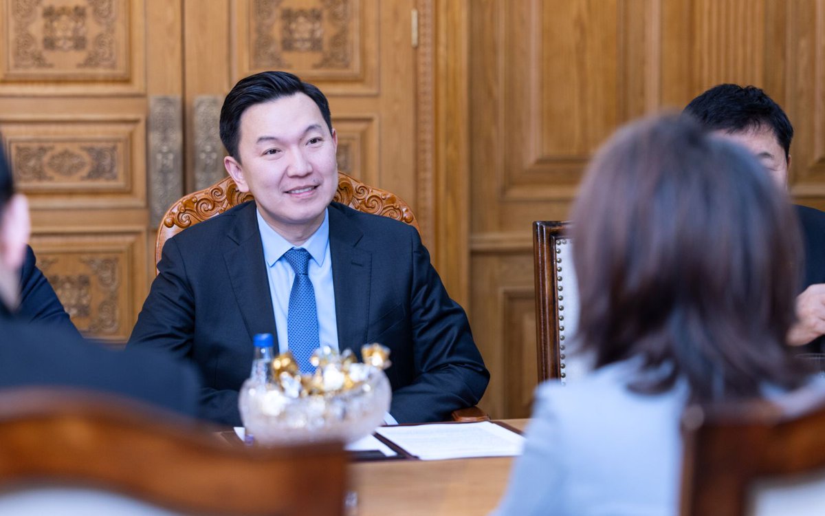 Монгол Улсын Засгийн газар 🇲🇳 tweet media