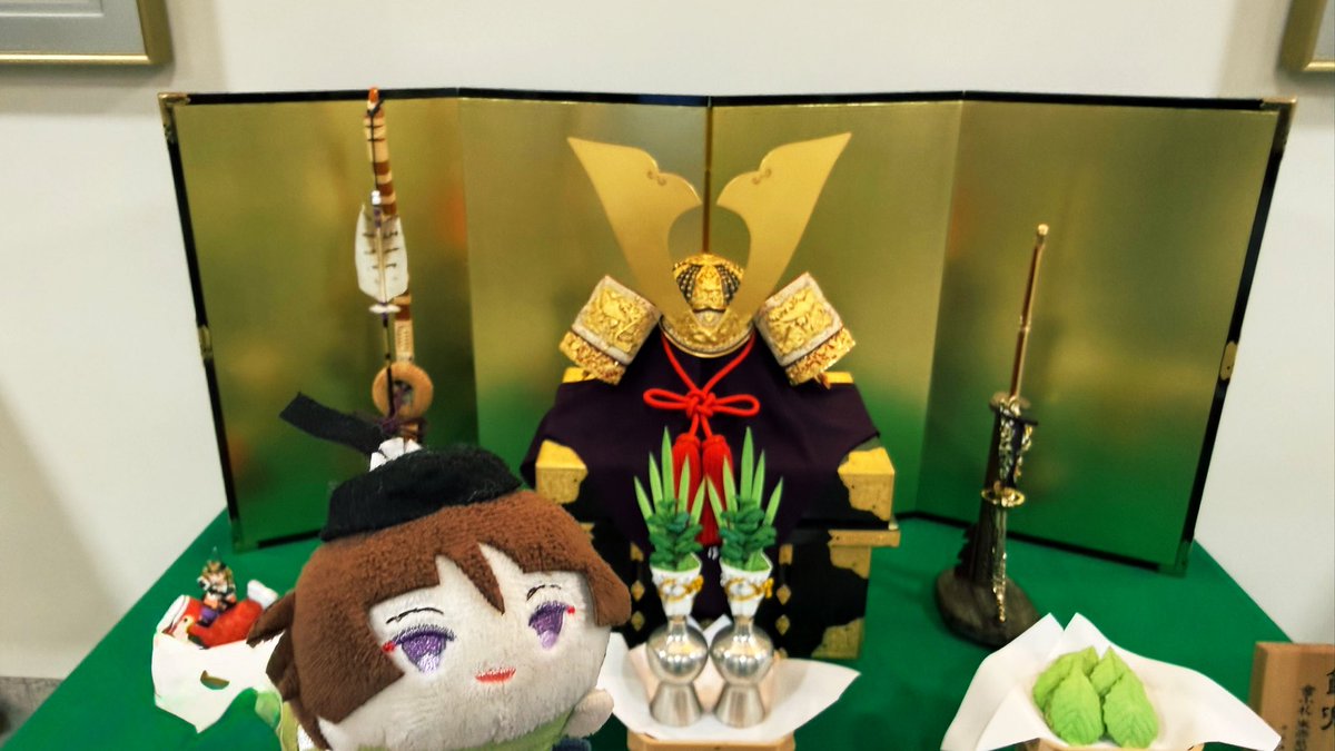 ctkr_410's tweet photo. 4/15石切劔箭神社　春季大祭
宝物館開放だったので余光さん見てきた☺️とても好き❤️
雨だったから自然の色が濃かったよ🌿
次の日の古式弓道神事はとてもいい天気だったみたいでよかった https://t.co/B2M4OMNFDZ