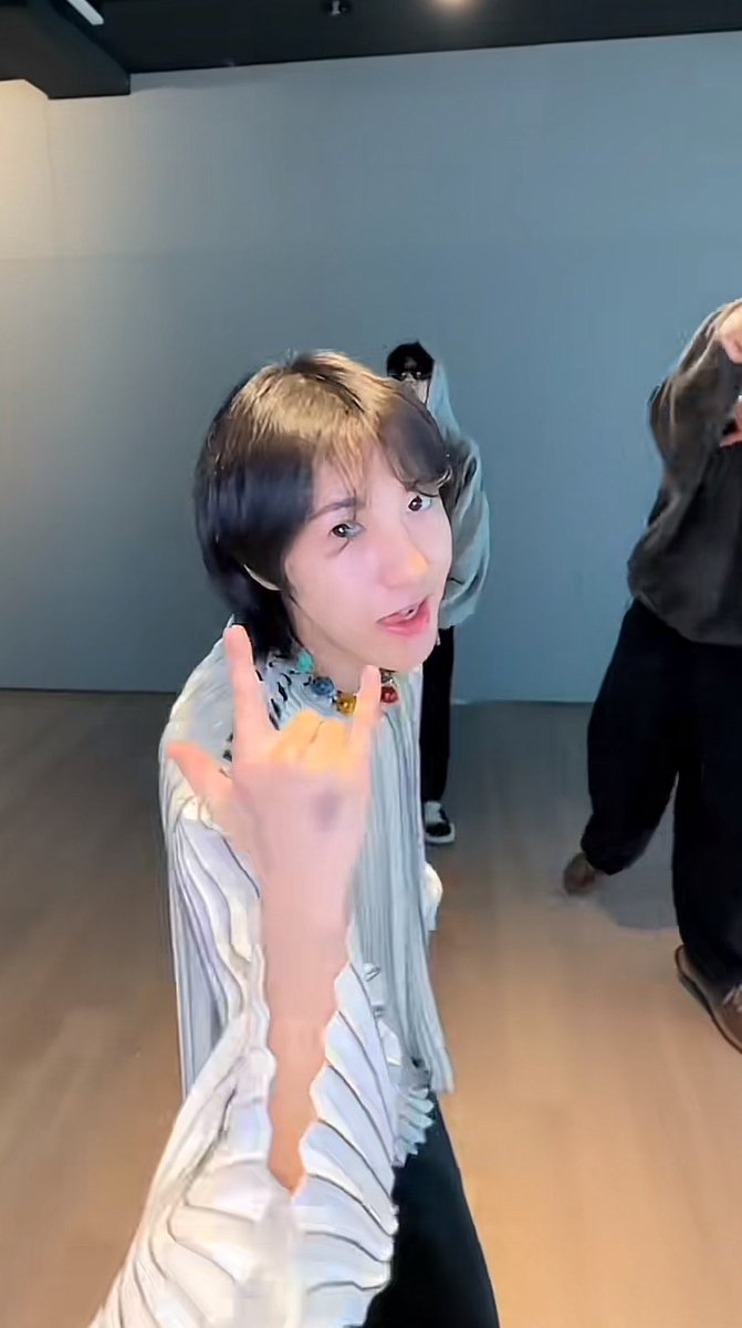 Bisa diem bentar gak njun, susah gweh ngess nya 😭