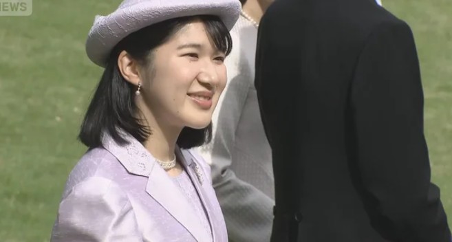 令愛Ⅱ＠しばらく低浮上気味になります。 tweet media