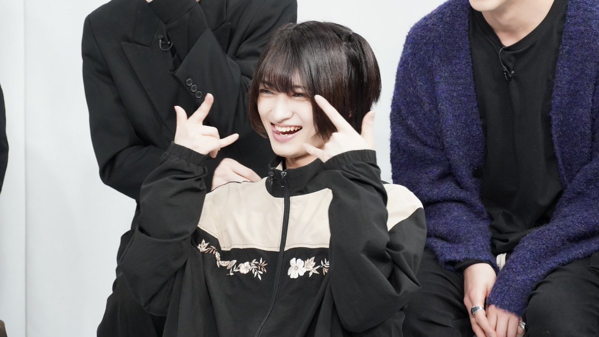 UNiFY0601's tweet photo. 【出演情報🎉】
🗓️4/25(土)19:30〜
📺TOKYO MX

「舞台『ZERO RISE』上演直前！バスケ男子 11 名大集合 SP」

ダテ役 #福井巴也
ブリンク役 #石橋弘毅 が出演いたします。

是非ご覧ください🏀✨

#ゼロライズ @ZERORISE_PJ 
#UNiFY #uu https://t.co/lFcYnB1iOd