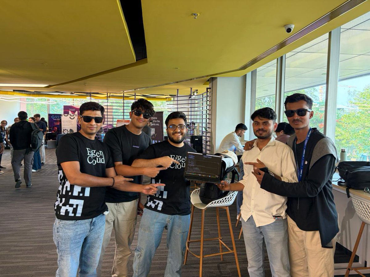dhruvieiei tweet media