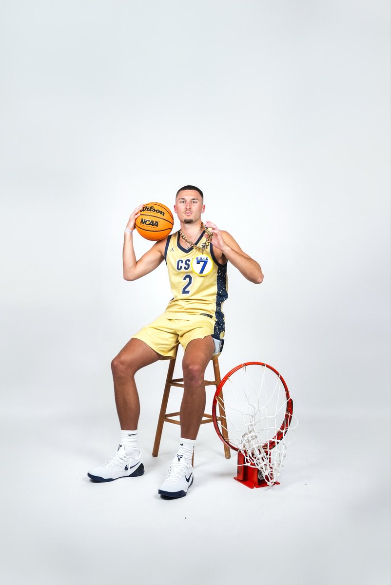 Riley Brooks tweet media