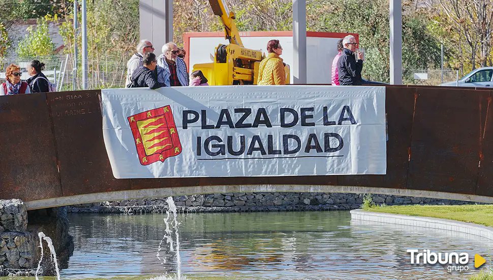El Ayuntamiento consuma la ignominia de dedicarle un espacio público a este gris personaje.